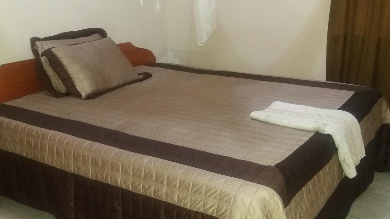 Kumunzi Backpackers Hostel Λουσάκα Εξωτερικό φωτογραφία