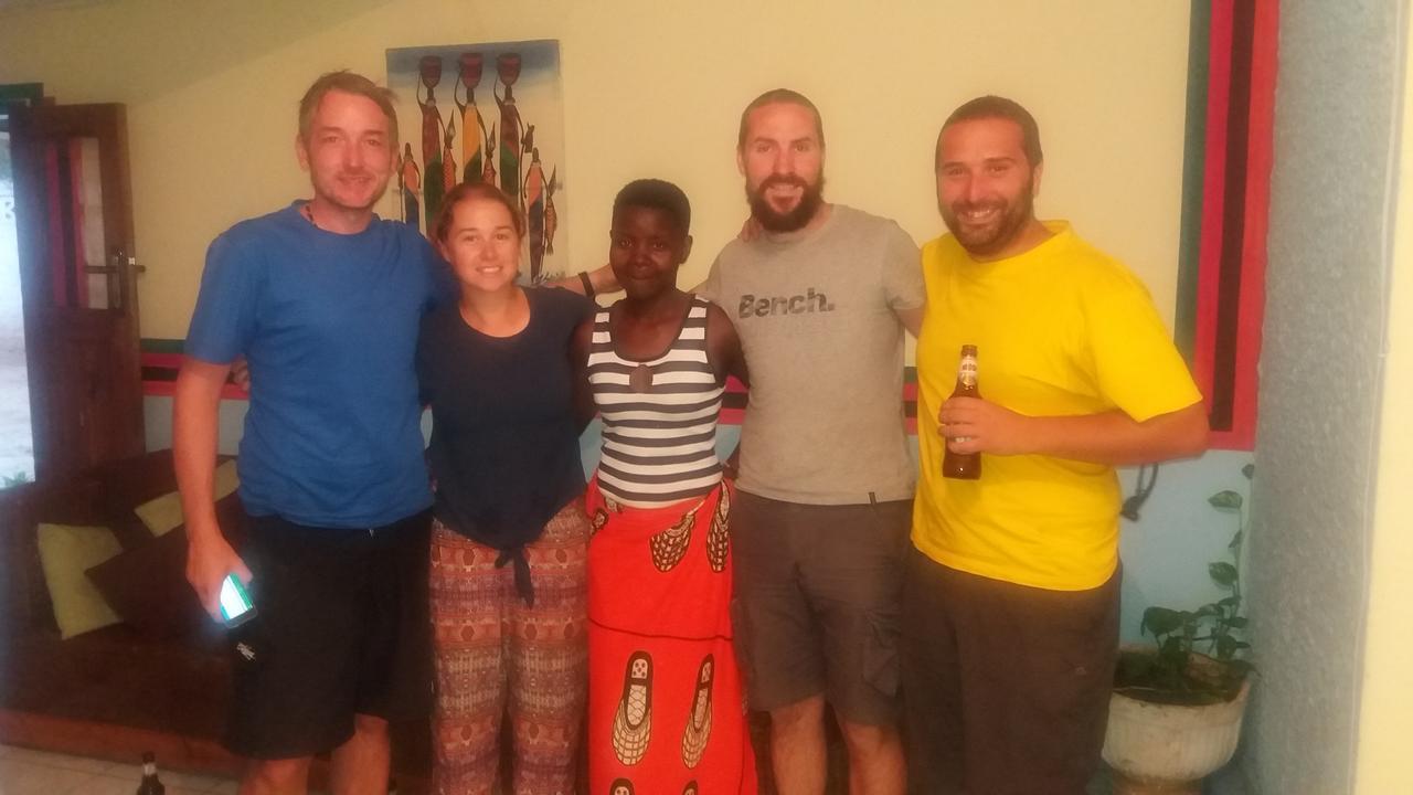 Kumunzi Backpackers Hostel Λουσάκα Εξωτερικό φωτογραφία
