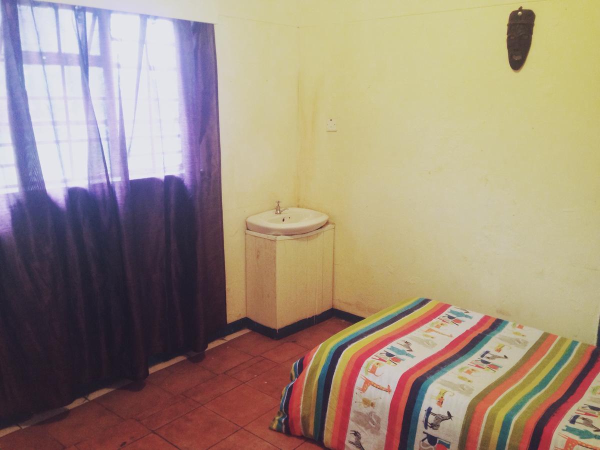 Kumunzi Backpackers Hostel Λουσάκα Εξωτερικό φωτογραφία