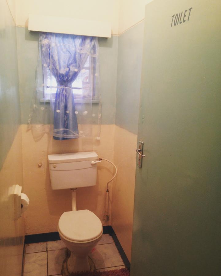 Kumunzi Backpackers Hostel Λουσάκα Εξωτερικό φωτογραφία