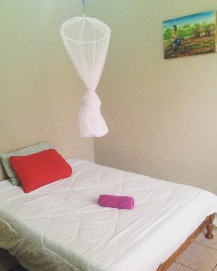 Kumunzi Backpackers Hostel Λουσάκα Εξωτερικό φωτογραφία